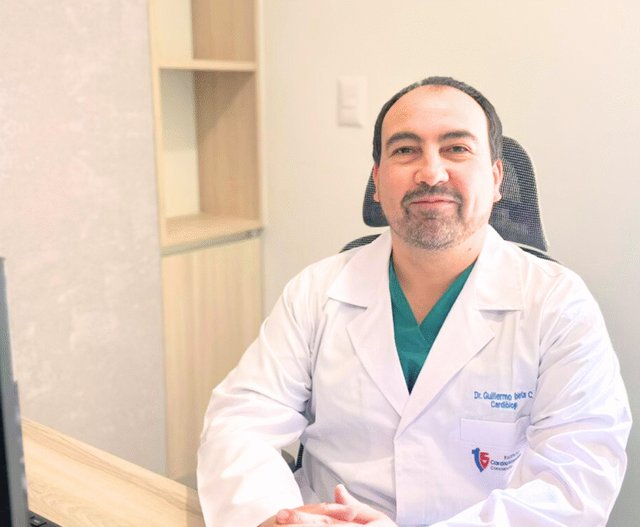 Dr. Guillermo Ibieta Carrasco, Cardiólogo Intervencional