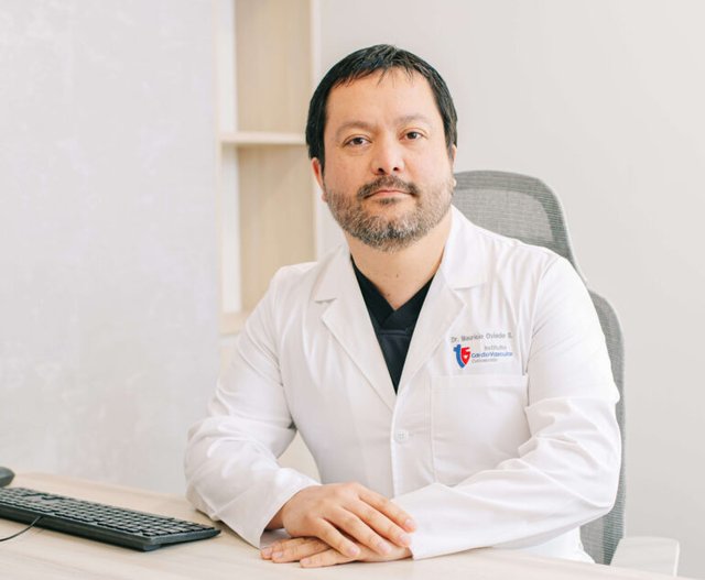 Dr. Mauricio Oviedo Silva, Cardiólogo · Ecocardiografía